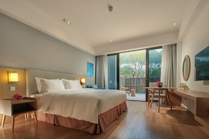 In-room safe, blackout drapes, iron/ironing board, free WiFi