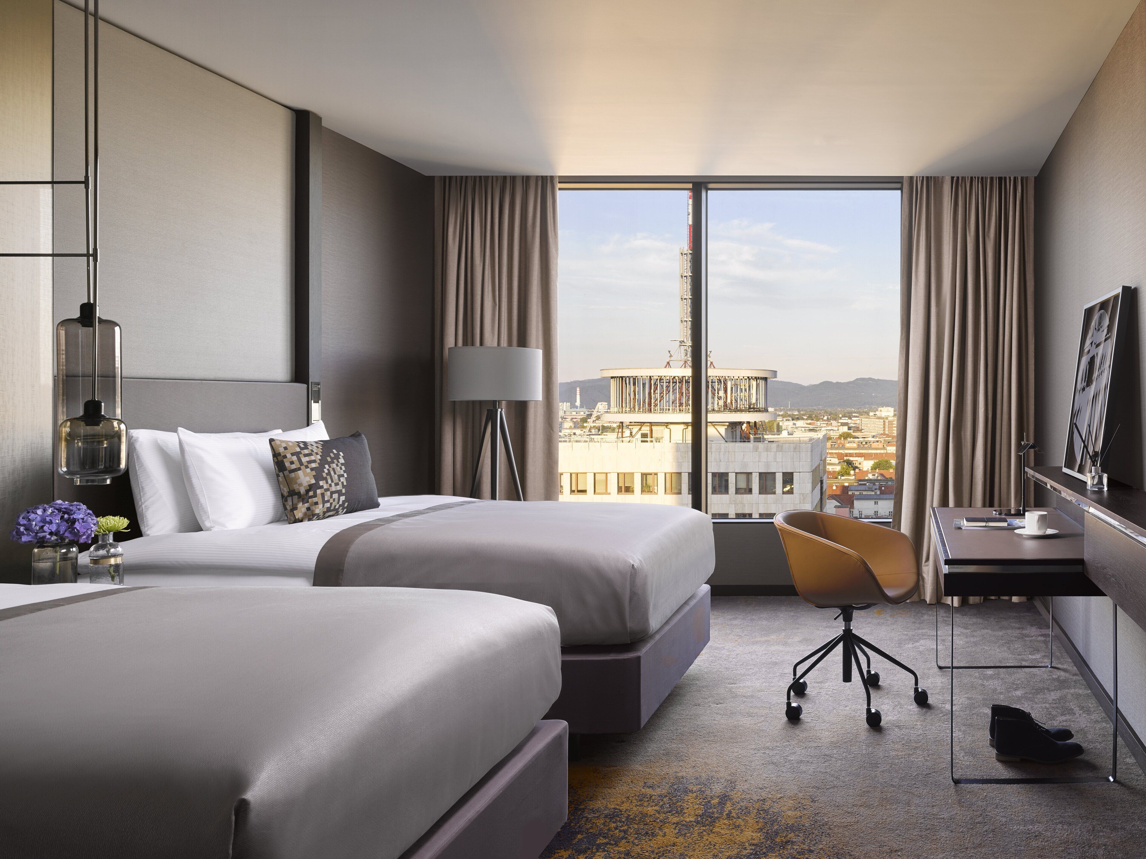 Classic Room, 2 Twin Beds | Egyptian cotton sheets, premium bedding, pillowtop beds, minibar