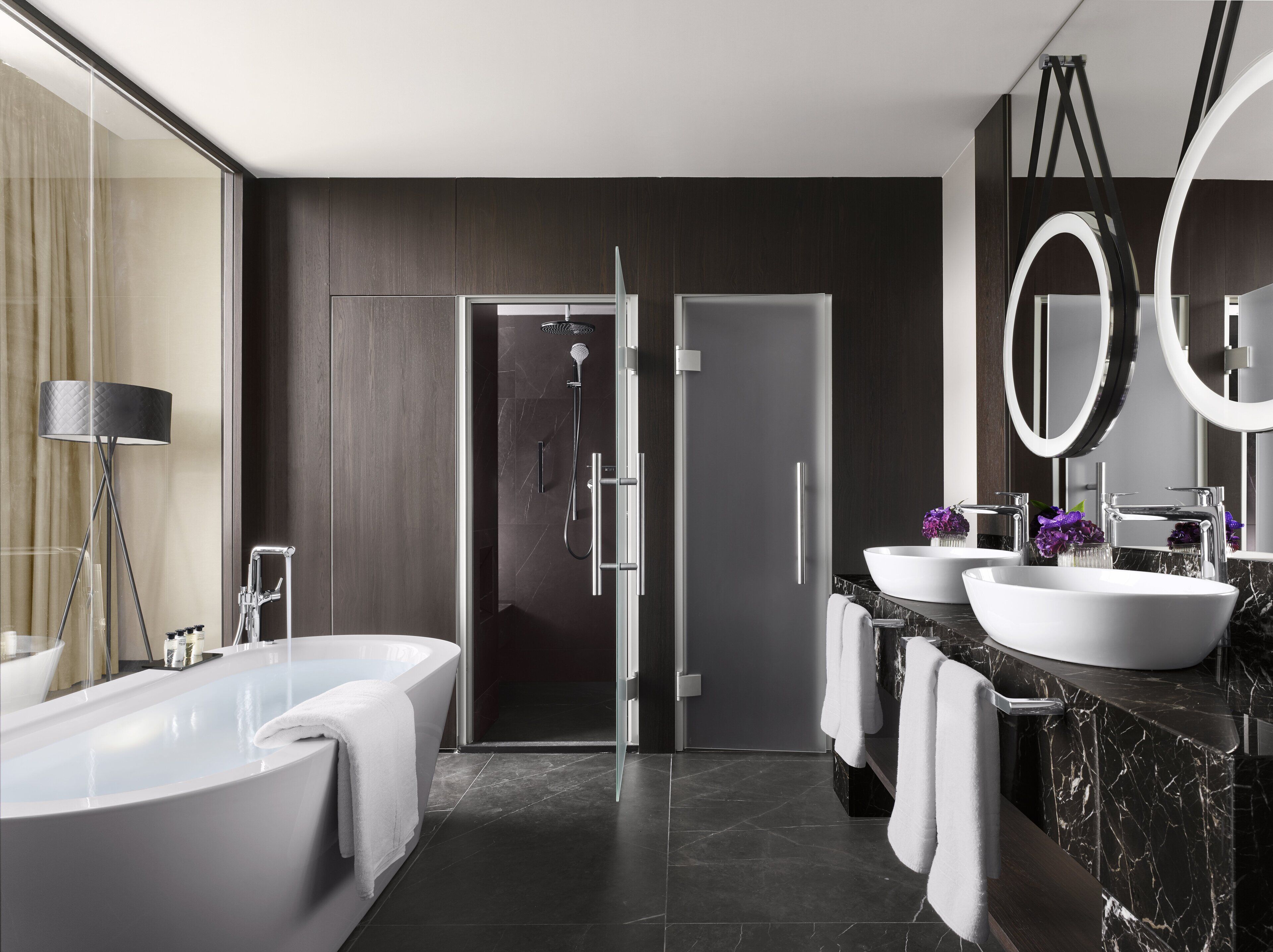 Suite, 1 Bedroom, City View | Egyptian cotton sheets, premium bedding, pillowtop beds, minibar