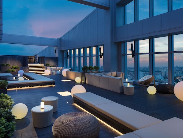 Bar (en la propiedad)