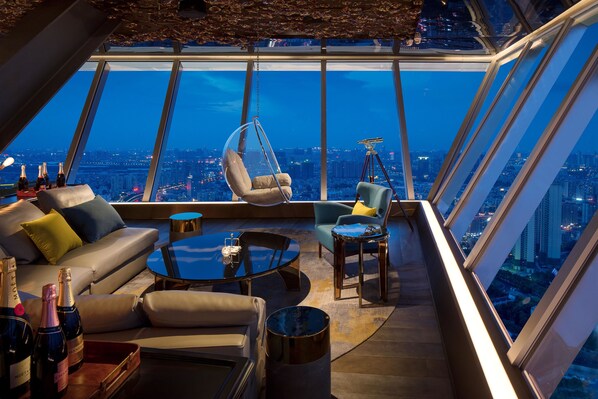 Bar (on property) - Sofitel Foshan (Foshan)