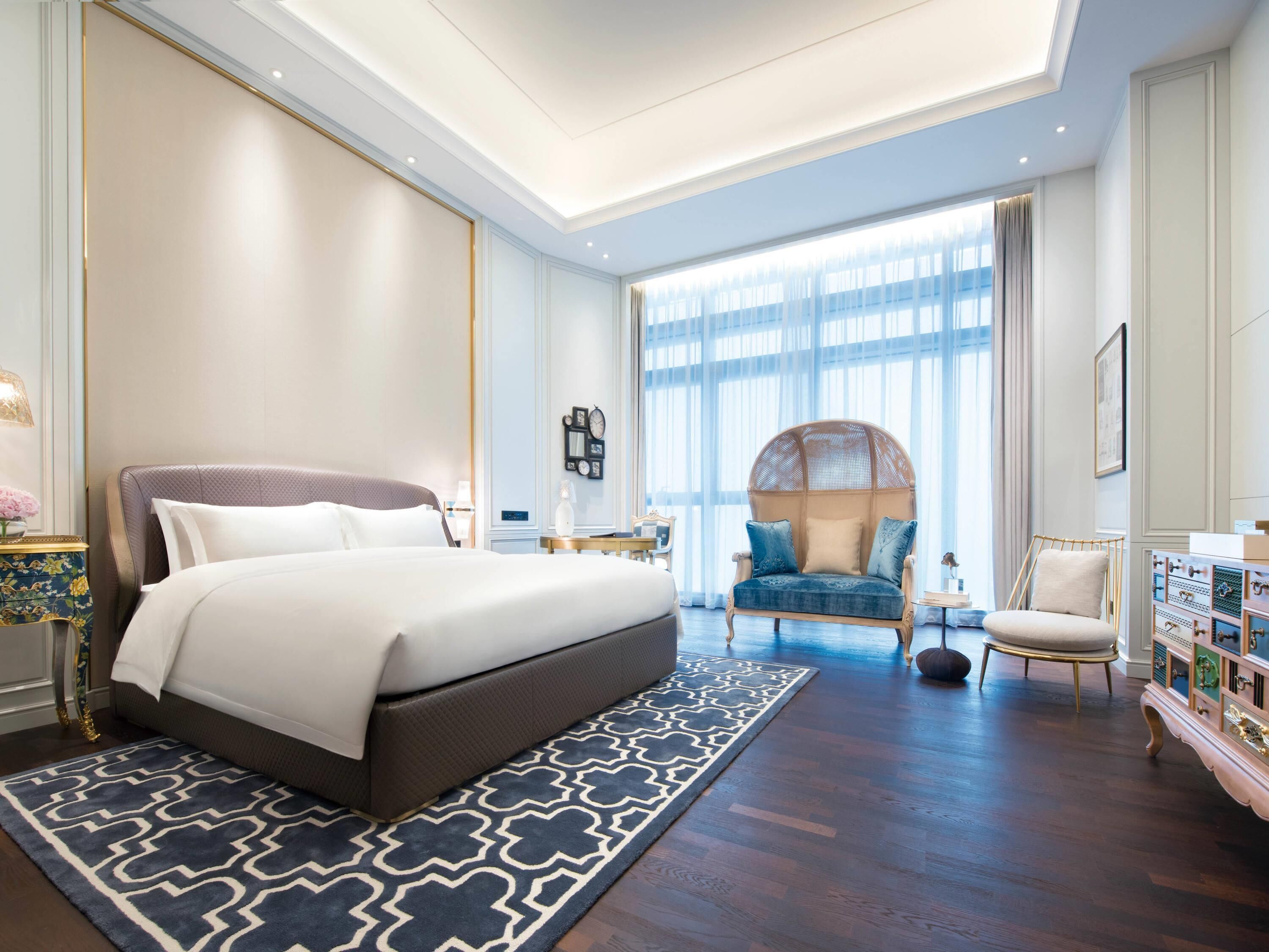 Kamar Mewah, 1 Tempat Tidur King, Akses Club Lounge | 1 kamar tidur, seprai katun Mesir, dan seprai premium