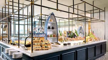 Desayuno buffet (CNY 198 por persona)