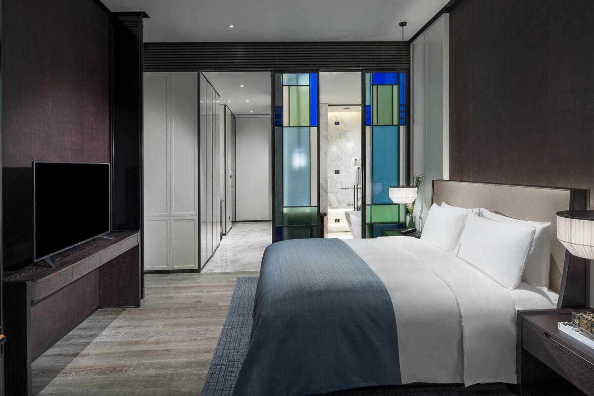 Luxury Room, 1 King Bed (Millésime Access. Neo Chinese décor) | 1 bedroom, Egyptian cotton sheets, premium bedding, down comforters