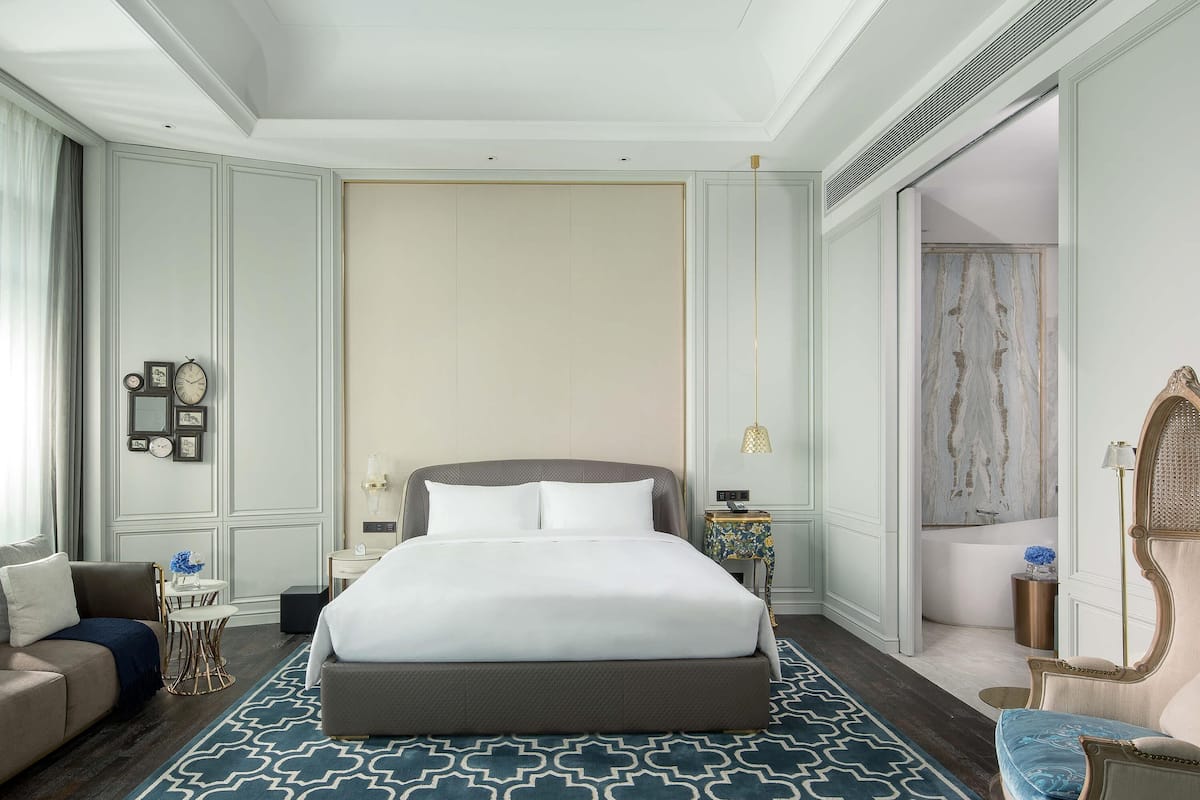 Premium-Zimmer, 1 King-Bett, Zutritt zur Club Lounge (Luxury)