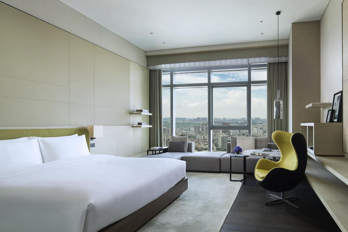 Club-Suite, 1 King-Bett, Zutritt zur Club Lounge (Prestige)