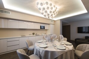 Suite, 2 Bedrooms | Private kitchen - Pokrovskiy Hotel (Pskov)