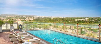 Vivanta Jammu City Centre