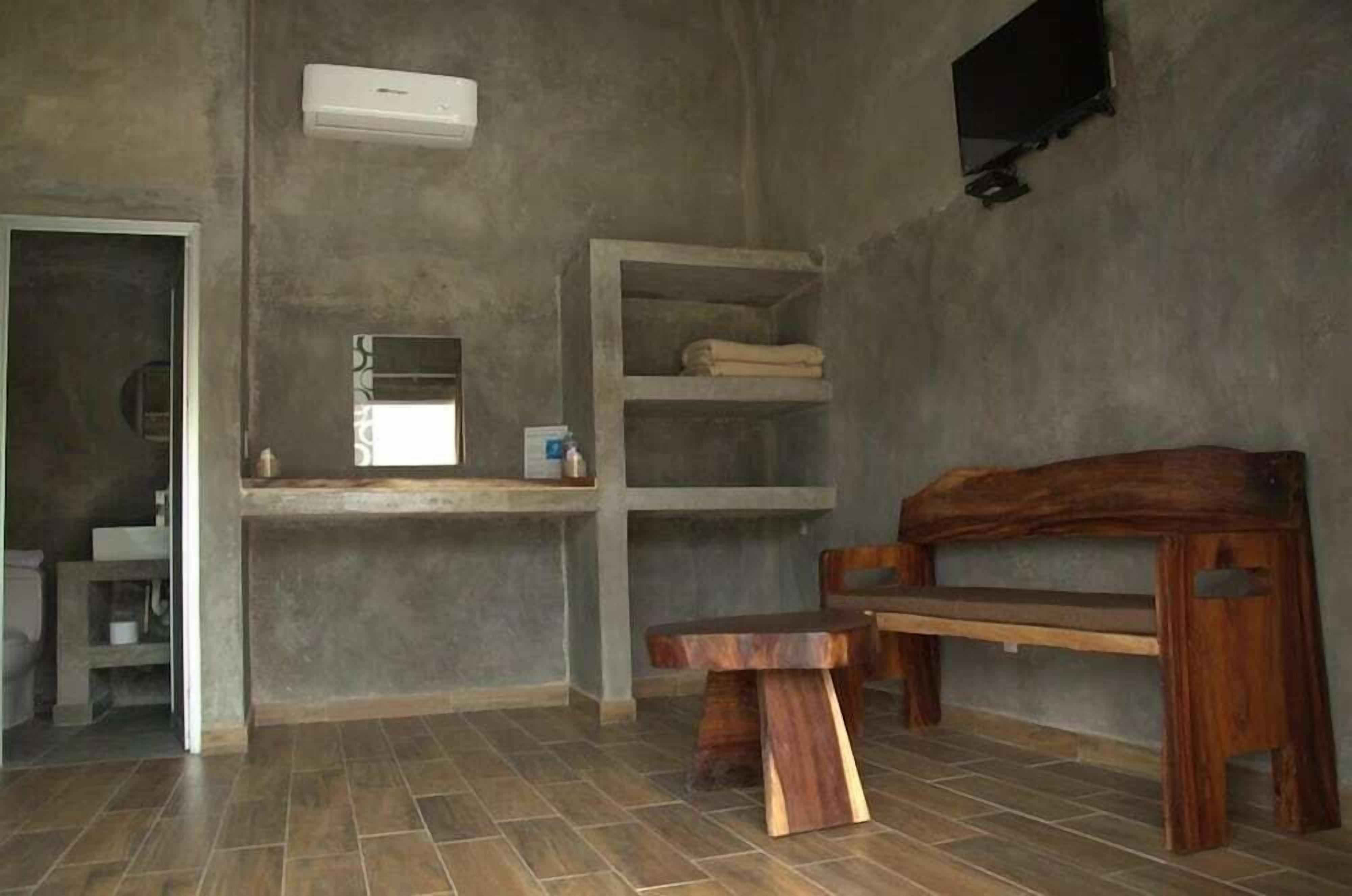 Junior Room, 2 Queen Beds | Interior