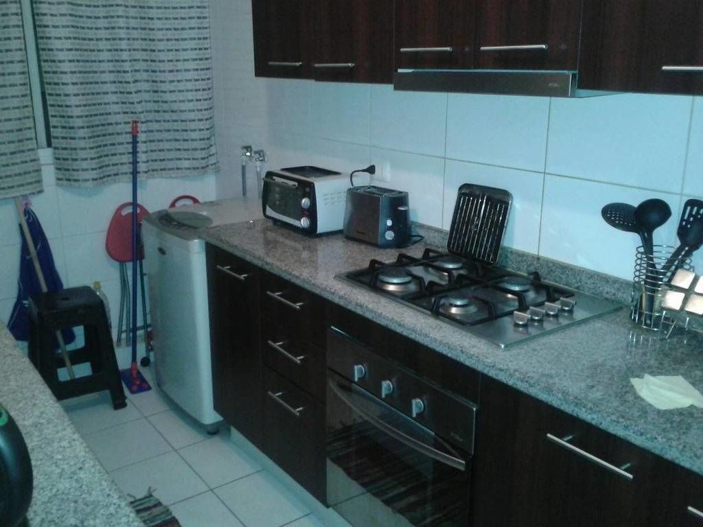 Standard Apartment, 3 Bedrooms, 2 Bathrooms | Private kitchen | Fridge, microwave, oven, stovetop