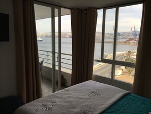 Standard Apartment, 3 Bedrooms, 2 Bathrooms | 3 bedrooms, iron/ironing board, free WiFi, bed sheets - Departamento Belen Valparaiso (Valparaiso)