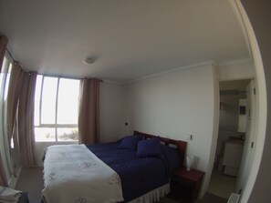 Departamento estándar, 3 habitaciones, 2 baños | 3 habitaciones, tabla de planchar con plancha y wifi gratis
