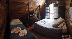 標準客房, 共用浴室 | 房內用餐