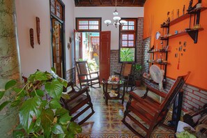 Interior - Sra Olga Rivera (Santa Clara)