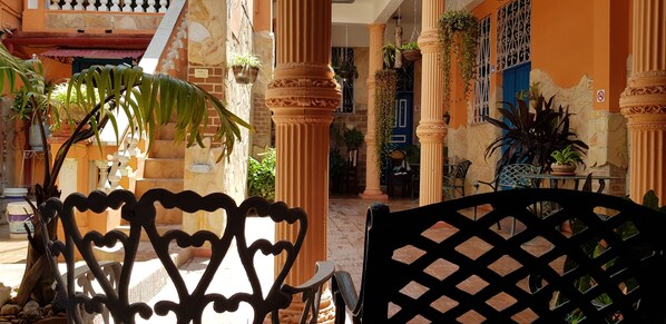 Terrace/patio - Hostal Casa Villa Colonial Frank y Arelys (Remedios)