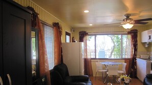 Unclassified image, 5 of 75, button - Captain Cook Apartments (Nuku'alofa)