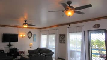 4 Bedroom House | Living area | 42-inch flat-screen TV with cable channels, TV, DVD player