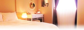 Rollaway beds, free WiFi, bed sheets