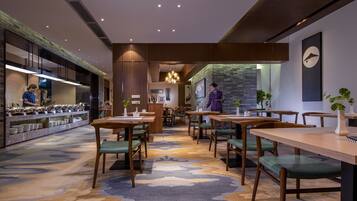 Desayuno buffet (CNY 25 por persona)