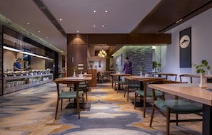 Desayuno buffet (CNY 25 por persona)