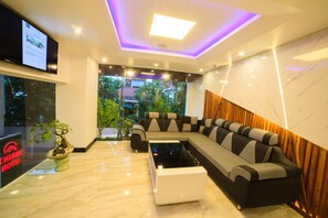 Zona de estar del vestíbulo