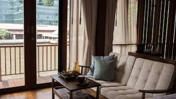 Riverfront Suite Canal View | 1 υπνοδωμάτιο, δωρεάν είδη από το μίνι μπαρ, χρηματοκιβώτιο στο δωμάτιο