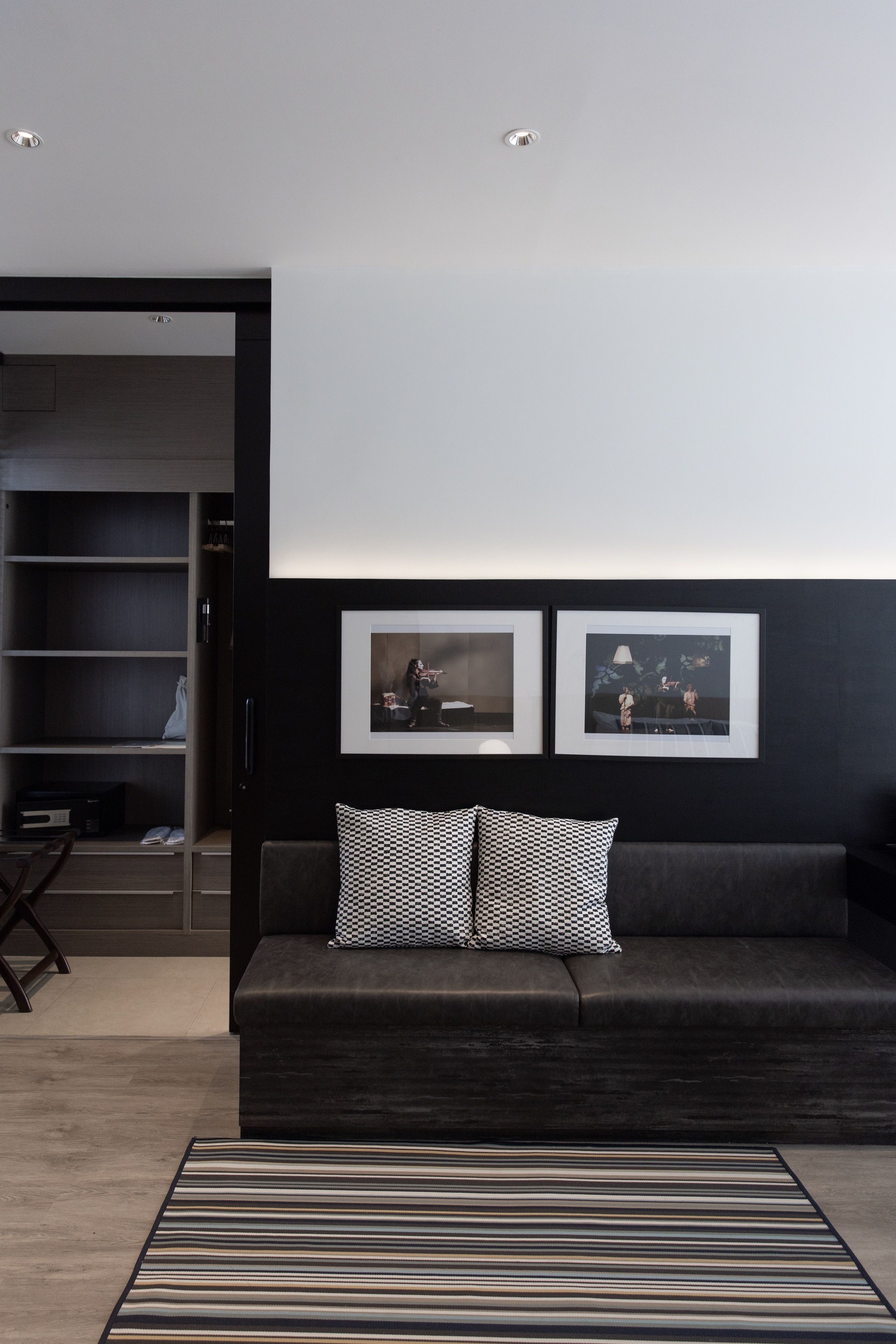 lilit riverfront suite a | bathroom | shower, rainfall showerhead, free toiletries, hair dryer