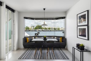 Lilit Riverfront Suite B | Premium bedding, minibar, in-room safe, individually decorated - Theatre Residence (Bangkok)
