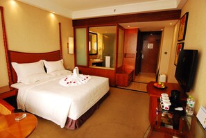 ห้องพัก, วิวสวน | มินิบาร์, ตู้นิรภัยในห้องพัก, โต๊ะทำงาน, เปล/เตียงเด็กอ่อน (ฟรี)
