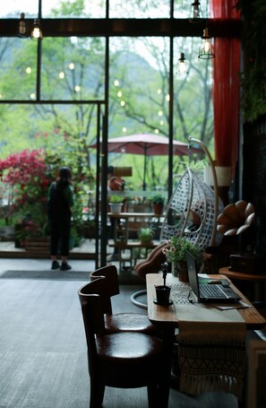 Sala de estar en el lobby