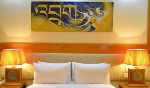 Quarto casal ou duplo superior | Frigobar, cofres nos quartos, Wi-Fi de cortesia
