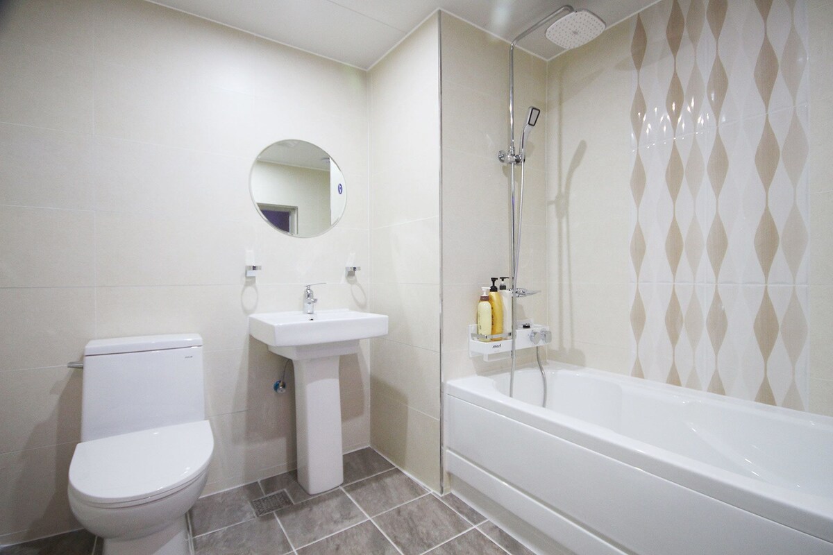 청원 Qook Motel 호텔 스위트룸