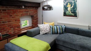 Apartment (Sarego 28/33 Street) | Hochwertige Bettwaren, schallisolierte Zimmer, Bügeleisen/Bügelbrett