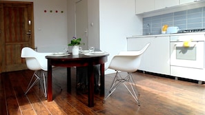 Apartment (Sarego 28/33 Street)