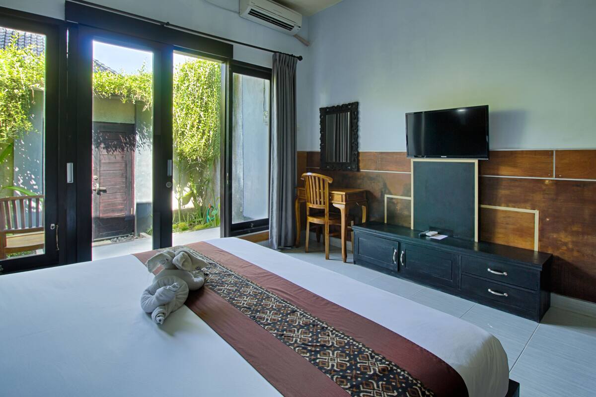 1 slaapkamer, een minibar, een bureau, geluiddichte muren