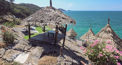 Paree Hut Resort Koh Sichang