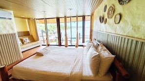 Deluxe Ocean View Cottage