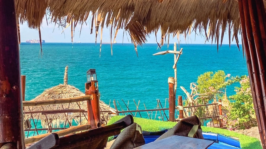 Paree Hut Resort Koh Sichang