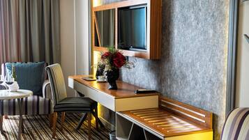 Deluxe Room | Premium bedding, desk, soundproofing, free WiFi