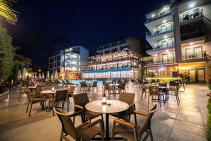 Kawasan BBQ/berkelah
