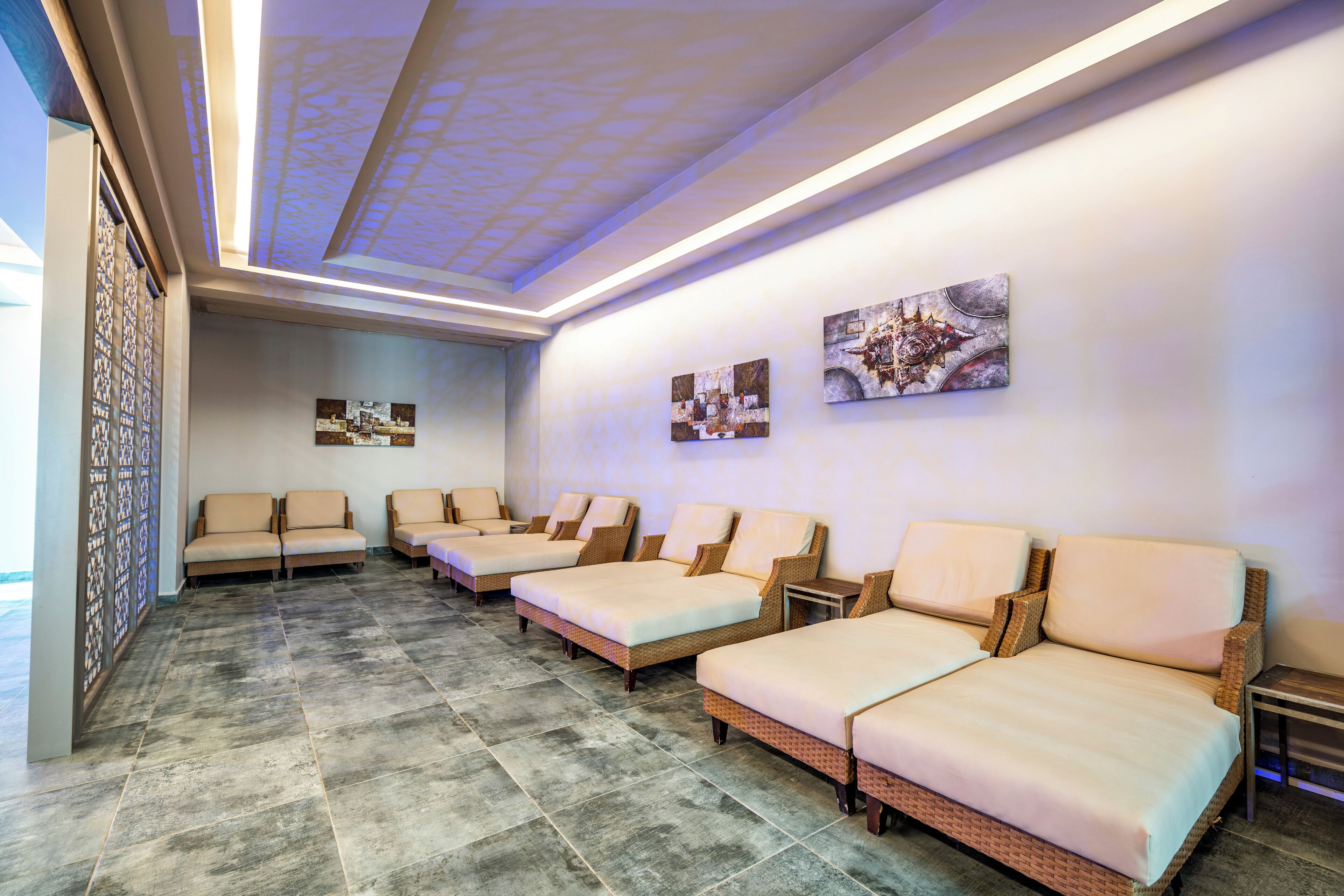 sauna, steam room, turkish bath/hammam, body treatments, body wraps