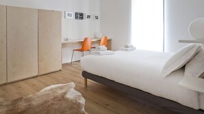 Basic-Apartment, 2 Schlafzimmer (5) | Bügeleisen/Bügelbrett, Babybetten, kostenloses WLAN