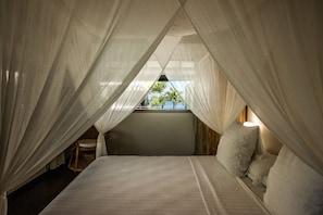 Bungalow, Sea Facing