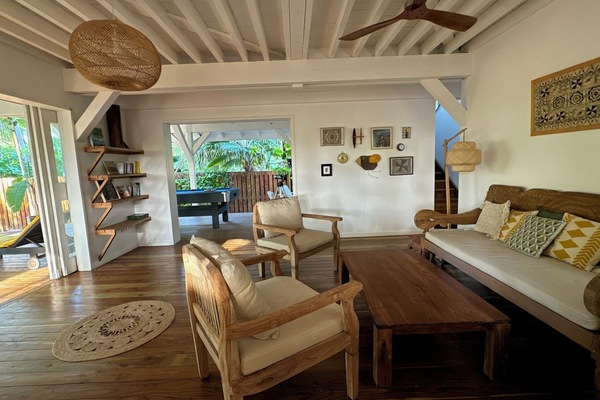 Luxe villa | Een minibar, individueel gedecoreerd, individueel gemeubileerd