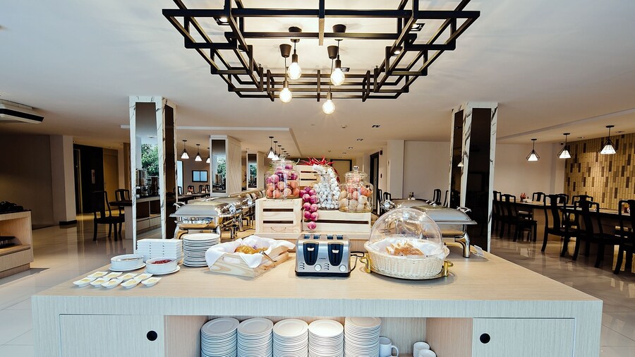 Three Sukhumvit Hotel