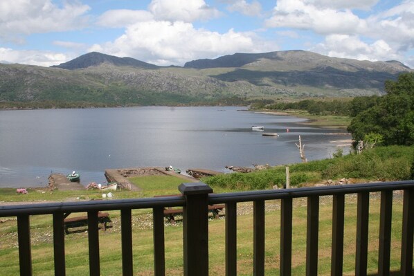 View from property - Loch Maree Hotel (Achnasheen)