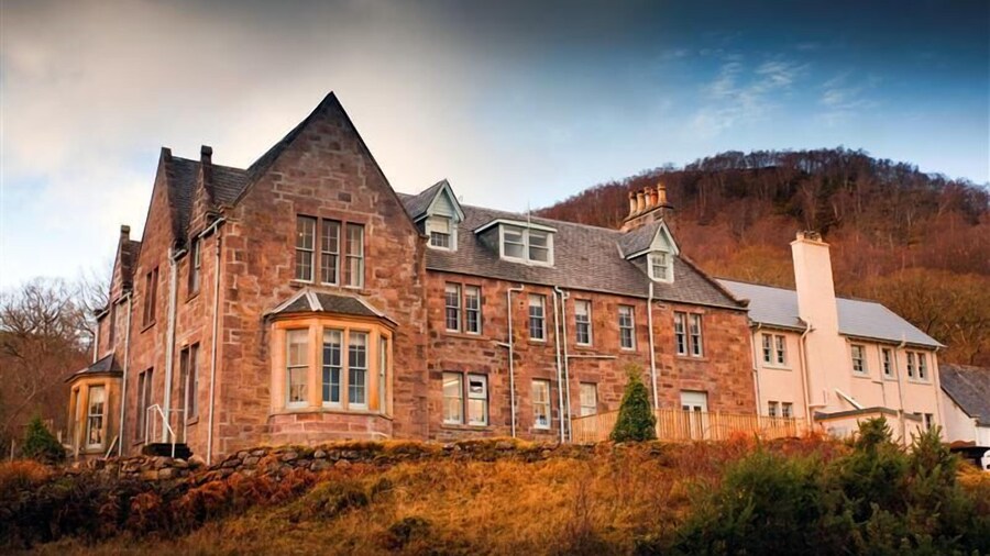 Loch Maree Hotel