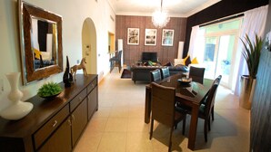 Departamento, 2 habitaciones | Servicio a la habitación