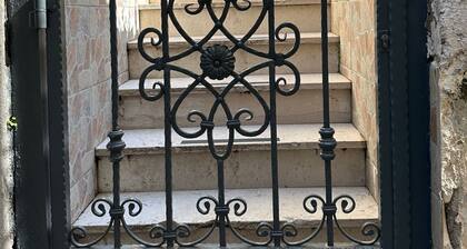 B&B Napoli La scalinata di Chiaia