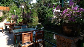Café da manhã, almoço e jantar